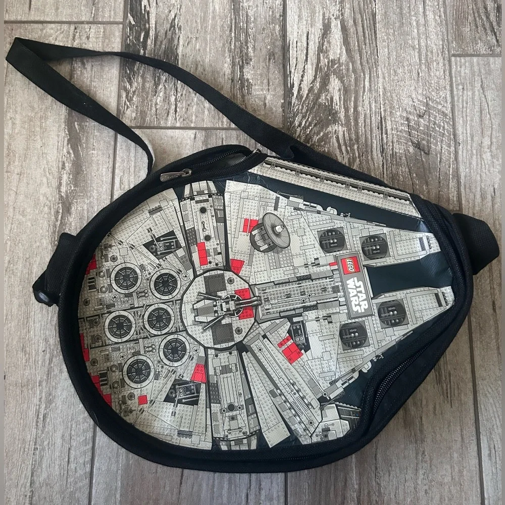 Lego Star Wars ZipBin Millennium Falcon Storage Case Crossbody - Picture 4 of 8